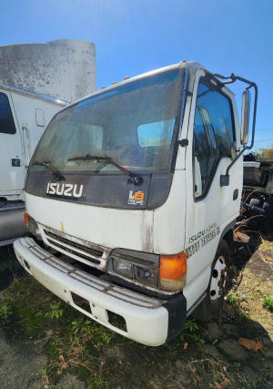 2002 Isuzu NPR truck for sale