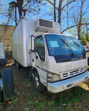 2006 Isuzu NPR Truck for sale