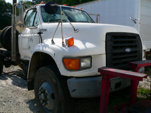 Ford F800 Truck for Sale