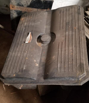 Battery box center mount, used